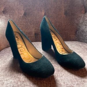 Brand new and beautiful Sam Edelman black suede heels.